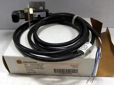 Cutler-Hammer Prism Photoelectric Reflex 14151RD17 - Image 1 of 3