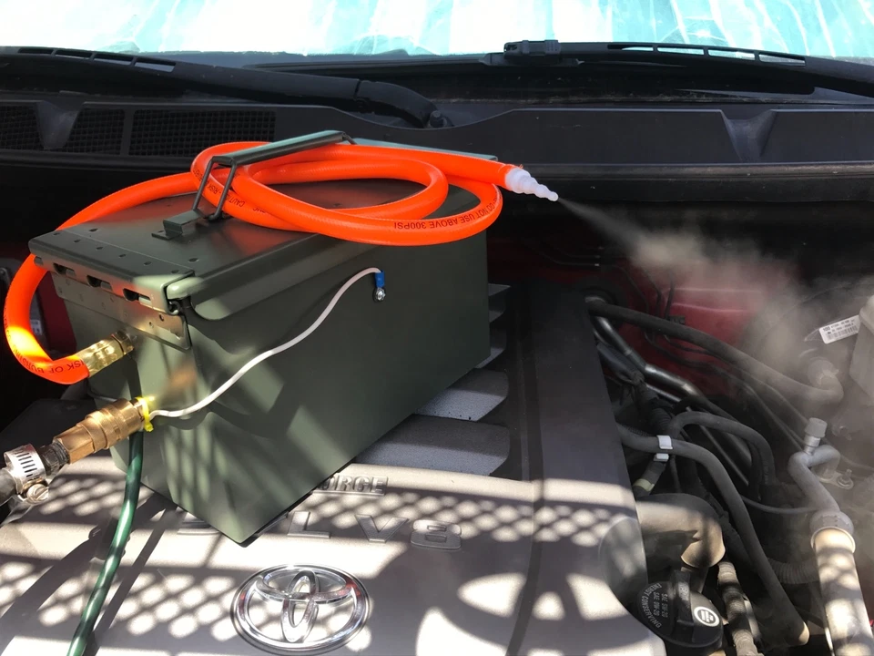 SMOKE Machine Diagnostic Emissions Vacuum EVAP Leak Detector Tester USA MADE - Image 1 of 1