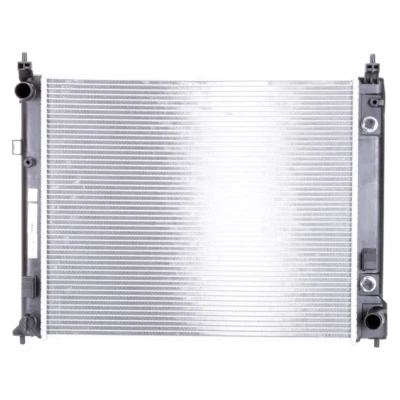 Conjunto de radiador TYC 13303 para Nissan Versa Versa Note 12-19 Foto 1 de 4