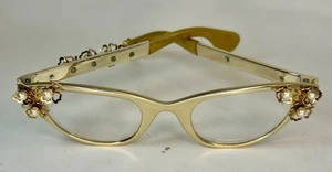 Vintage Tura Gold Tone & Pearls Floral Cat Eye Frame 1960'S Pin Up Style - Picture 1 of 24