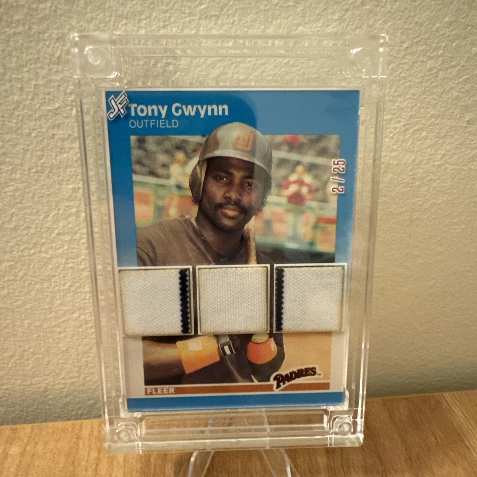 TONY GWYNN 2025 JERSEY FUSION GAME USED TRIPLE PATCH JERSEY 23/25 1999 BOWMAN - Image 1 of 3