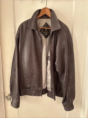Chaqueta Bomber De Colección Neiman Marcus Para Hombre Gris Cuero Flexible Talla 40 Foto 1 de 4