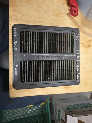 R62 Lot of 50 Mixed Major Brand 8GB DDR4 PC4-3200 And 2133 - Image 1 of 4