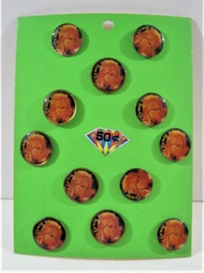 Prendedor de concierto de banda de rock de música vintage Cyndi Lauper exhibición 12 en tarjeta stock antiguo - Imagen 1 de 2