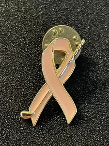 Pink Ribbon Gold Golf Club Breast Cancer Awareness Golfing Lapel Pin Support - Picture 1 of 2