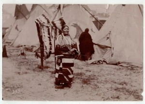 Indienne d'Amérique du nord. tirage albuminé 11 x 16cm. Photo XIXè siècle. - Picture 1 of 1