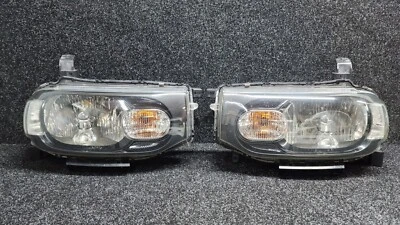 Nissan Cube Autech Rider Z12 2008+ Juego de pares de luces principales HID genuinas LHS RHS JDM Foto 1 de 4