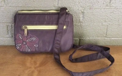 Bandolera/hipster pequeña Travelon marrón con bordado floral nueva con etiquetas Foto 1 de 4