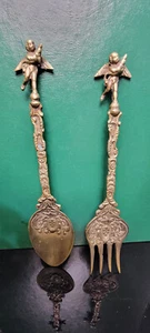 VINTAGE ANTIQUE ORNATE BRASS ITALIAN SPOON AND FORK With cherubs angels italy - Picture 1 of 6