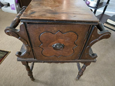 Antique Wooden Cigar Humidor Cabinet - Image 1 of 4