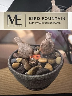 Modern Expressions 室内桌面鸟 FOUNTAIN 电池和 USB 操作 — 第 1/3 张图片