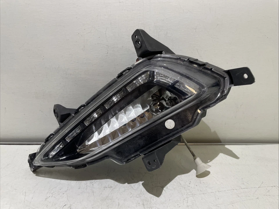 Hyundai Tucson 2016-2018 LED DRL luz antiniebla conductor izquierda OEM 2188 Foto 1 de 4
