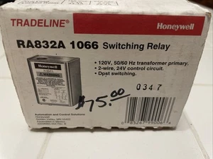 Relé de conmutación hidrónico Honeywell RA832A1066 24V - Imagen 1 de 2