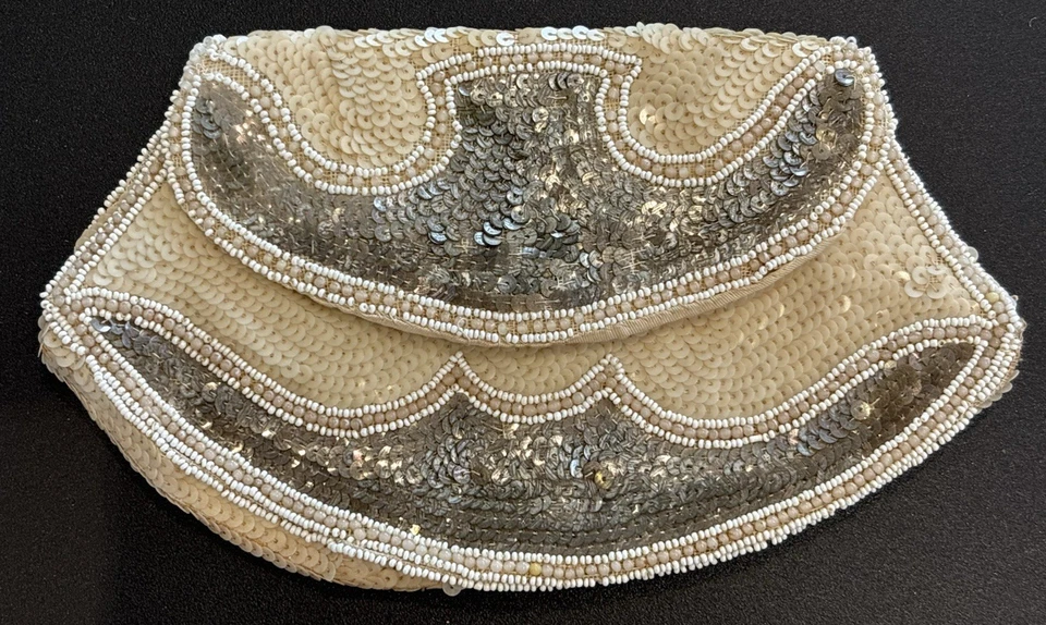 Bolso sin asas de noche vintage de lentejuelas con cuentas hecho a mano en Francia, regalos de moda raros Foto 1 de 4