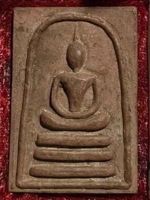 PHRA SOMDEJ LP KUAY RARO ANTIGO PINGENTE AMULETO BUDA TAILANDÊS MÁGICO ÍDOLO ANTIGO #839 - Imagem 1 de 4