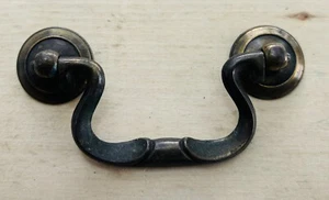 Chippendale Vintage Antico Hardware Cassetto Cauzione Tira Ottone Collo di Cigno 3”centri - Foto 1 di 5