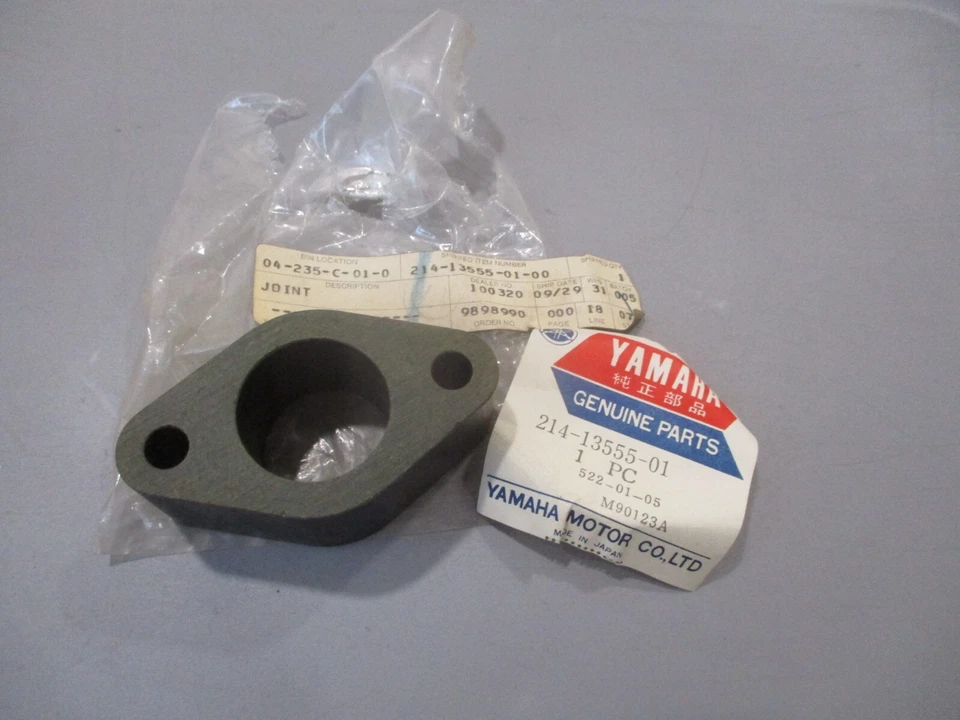 NOS Yamaha OEM Air Cleaner Joint DT1 DT1B DT1C DT1C-MX DT1E DT1MX 214-13555-01 - Image 1 of 1
