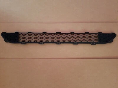 Parachoques delantero parrilla inferior inferior para Toyota Sienna 2006-2010 NUEVO Foto 1 de 4