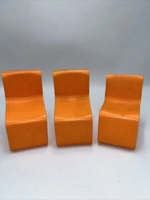 LOTE DE 3 sillas retro naranjas casa de muñecas Barbie vintage años 70 1973 Foto 1 de 2