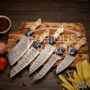 COLTELLO CHEF ACCIAIO DAMASCATO FORGIATO A MANO fatto a mano set coltelli da cucina, manico in osso - Foto 1 di 11