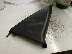 Saturn L OEM Front Door-corner panel Right 90585668 USED NO INSULATION - Picture 1 of 7