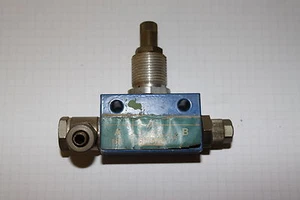 Válvula Estranguladora Ajustable Messingspindel Tipo 100/5 Usado / Usada - Imagen 1 de 4
