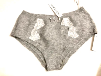 Panty corto gris VS For Love & Lemons Arinah nuevo con etiquetas Foto 1 de 3
