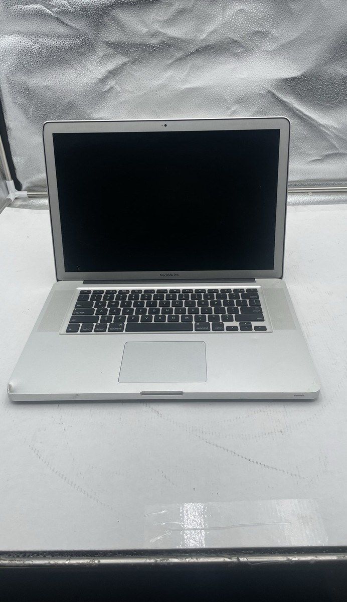 Apple MacBook Pro 15インチ (2012) シルバー　美品 Apple MacBook Pro 15-inch (Mid 2012)