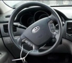 Airbag volante conductor Kia Optima LH 2009-2010 OEM Foto 1 de 3