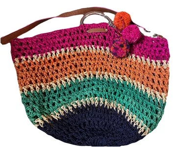 Bolso de Mano TRINA TURK Grande Colorido, Macramé Yute Paja, Cuero Metal Pom Foto 1 de 4
