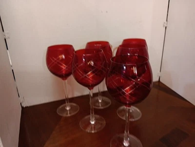 Набор из 6 красных тартанов от Pier 1? Винный бокал на воздушном шаре 16 унций ~9 «Высокий прозрачный для резки - Изображение 1 из 4