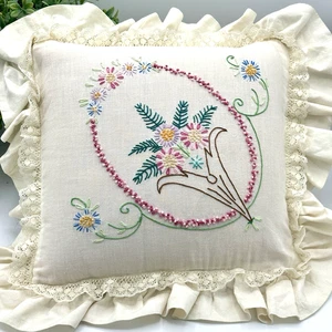 VTG Embroidered Floral Pillow Ruffle Lace Edge Cottagecore 15x15 French Knots - Picture 1 of 17