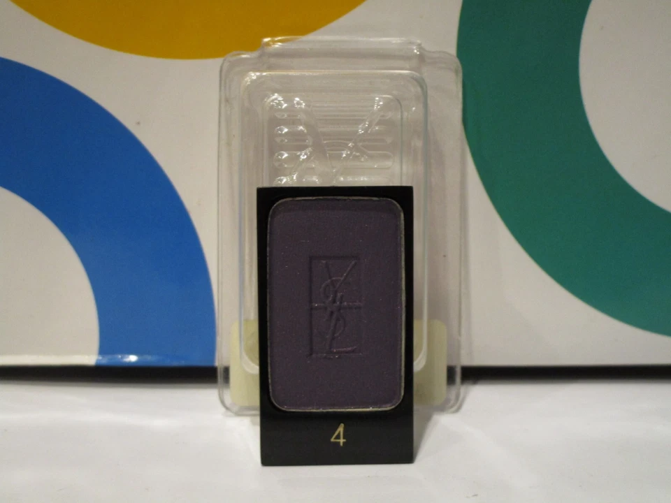 YVES 圣劳伦特 ~ 持久辐射柔和阴影填充 ~ # 4 ~ 0.06 盎司 — 第 1/1 张图片