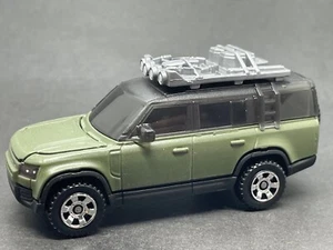 MATCHBOX LAND ROVER DEFENDER 130 - CUSTOM COLOUR - Picture 1 of 4