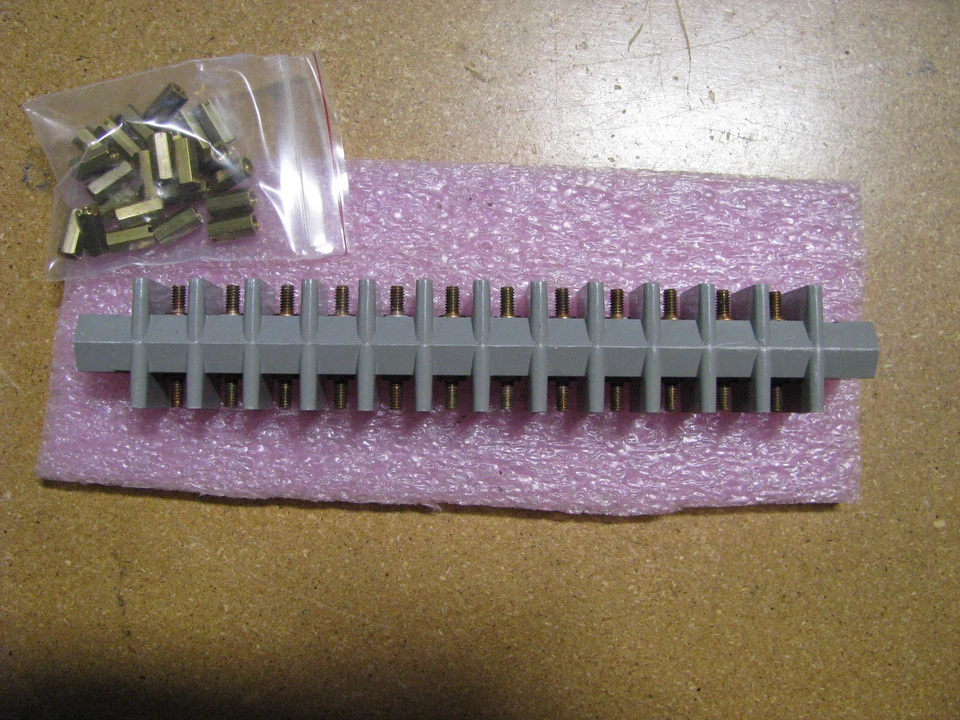 KULKA TERMINAL BOARD 12 POSITION (2 SIDE) # 5TB12 NSN: 5940-00-518-9610 - Image 1 of 1