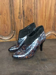 Donald J Pliner Leala Stiefeletten Schuhe Vegan Krokodil Lthr Reißverschluss Damen 5 - Bild 1 von 8