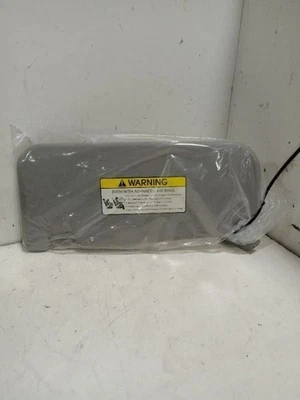 Passenger Sun Visor Illumination Without Sunroof Fits 12-17 RIO 714102 - Image 1 of 4