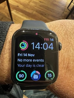 Apple Watch Series 7 45mm Black Aluminium, GPS - Image 1 of 4