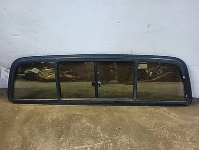 Aftermarket Back Glass from 1995 Toyota Tacoma 11772650 - Изображение 1 из 4