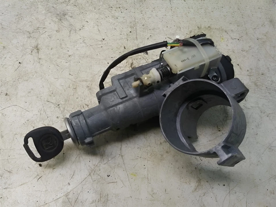 2003-2007 Saturn Ion Ignition Switch Lock Assembly OEM Foto 1 de 4