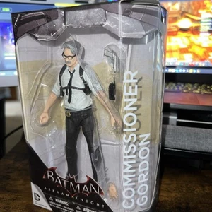 Batman Arkham Knight Commissioner Gordon 7” #8 DC Collectibles New in Box figure - Picture 1 of 3