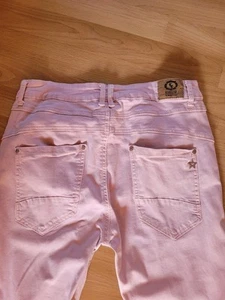 KAROSTAR Damen Jeans Baggy Boyfriend. Schmuckknöpfe. Rosa. Gr. 42 - Bild 1 von 4