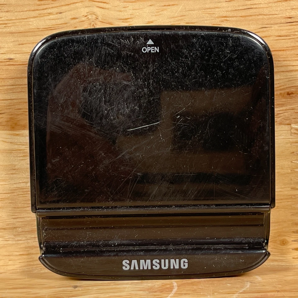 Samsung EBH-1G6MLA Negro Portátil 500mA Cargador de Batería Base para Galaxy S3 Foto 1 de 3