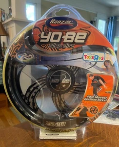 NEU Yo-Be Yobe Sling Disc Spielzeug von Banzai - schnelle lustige Bewegungen - endlose Tricks gelb - Bild 1 von 2