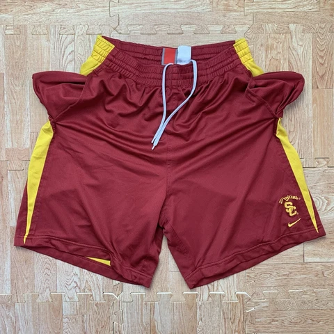 VTG Nike Team USC Shorts Mens Medium Maroon/Yellow Trojans Basketball Pockets Cover