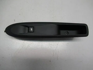 Interrupteur lève vitre avant droite CITROEN C4 II B7 année 2011 (255) - Photo 1/7