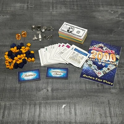 Monopoly Millennium Edition 2000 piezas de juego, dados, etc. Foto 1 de 4