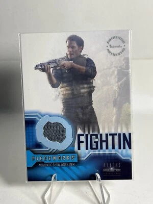 2007 ALIENS vs PREDATOR REQUIEM STEVEN PASQUALE AS DALLAS PIECEWORKS CARD PW12a - Image 1 of 2