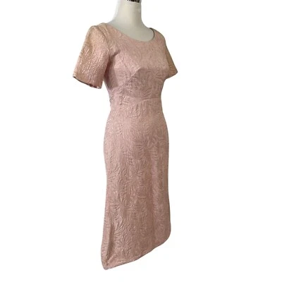 Vestido rosa hecho a mano talla 10 tela jacquard en relieve vintage años 60 hecho en casa Foto 1 de 4