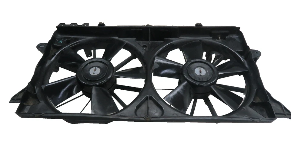 Ford Expedition 2015-2017 OEM 3,5 L motor radiador refrigerante ventilador 6002XH0136-00 Foto 1 de 4